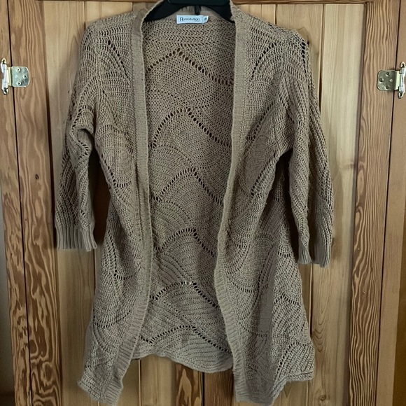 Beige 3/4 Sleeve Cardigan - Picture 1 of 2